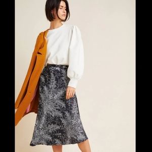 Anthropologie Satin Midi Skirt/ Size 2.
